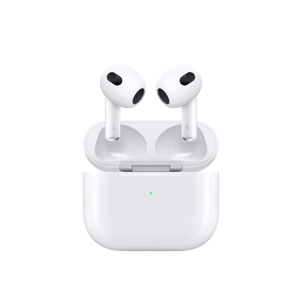 Apple-AirPods-3rd-generation-with-Lightning-Charging-Case-1